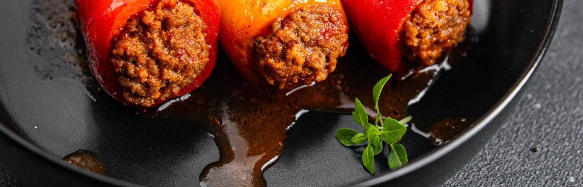 Gefüllte Paprika mit Hackfleisch